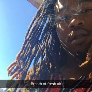 Meet your Posher, Cameron